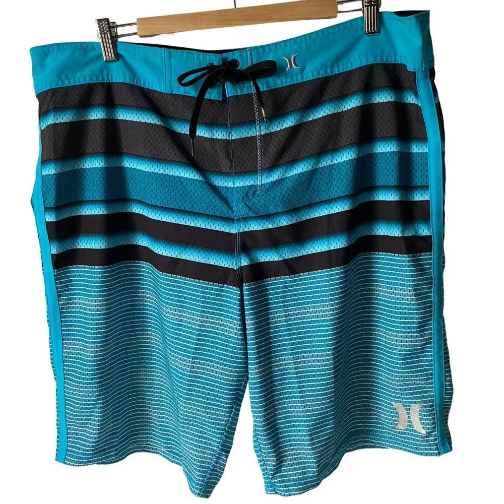 Hurley Phantom striped blue swim shorts boardshorts men 38‎